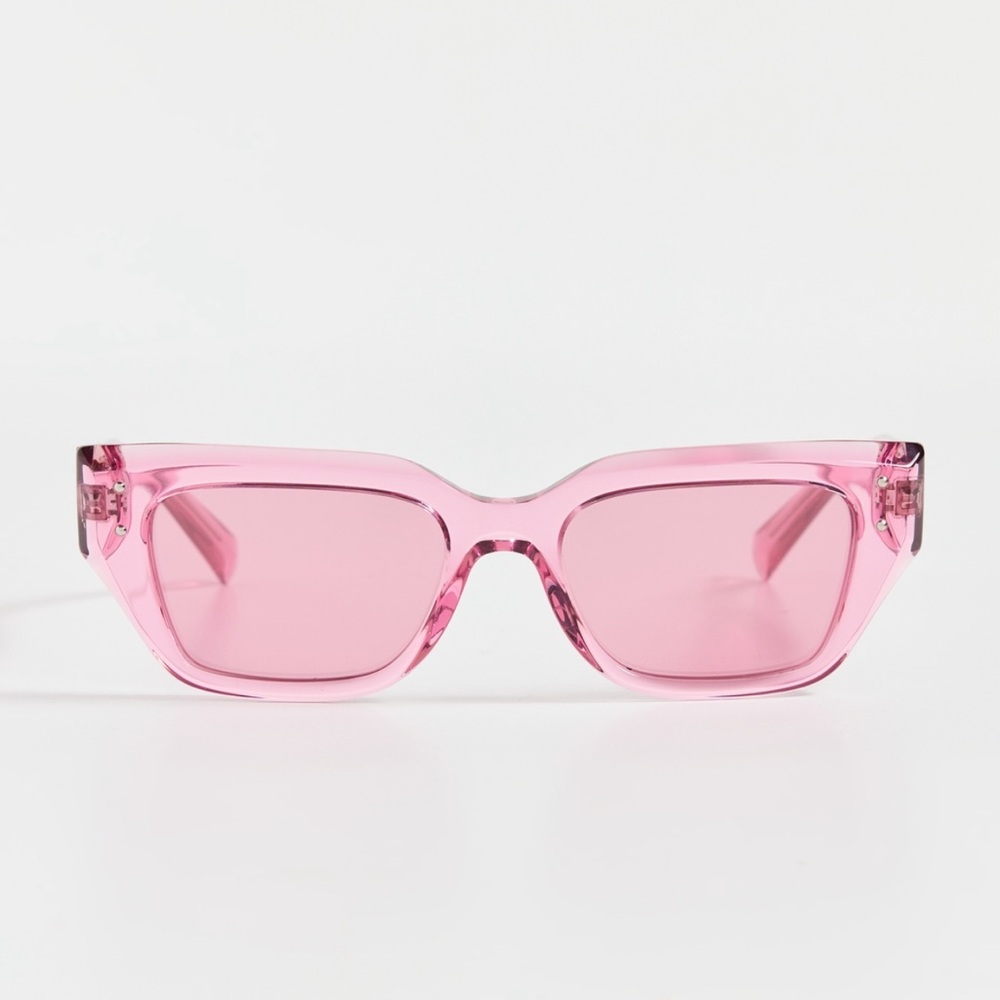 Like New Dolce & Gabbana rectangle sunglasses